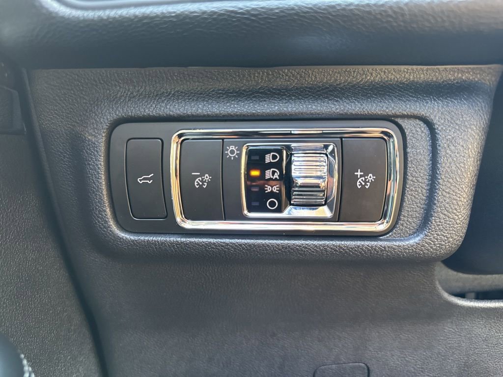 Used 2026 Lincoln Corsair Premiere AWD/4WD image 19