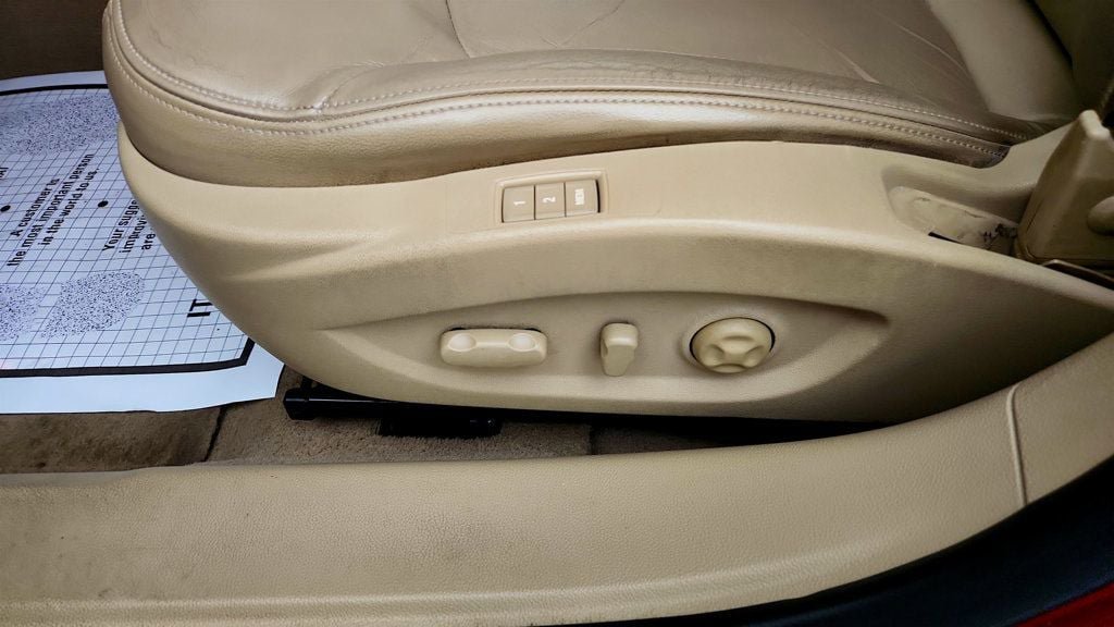 Used 2012 Buick LaCrosse Premium FWD image 11