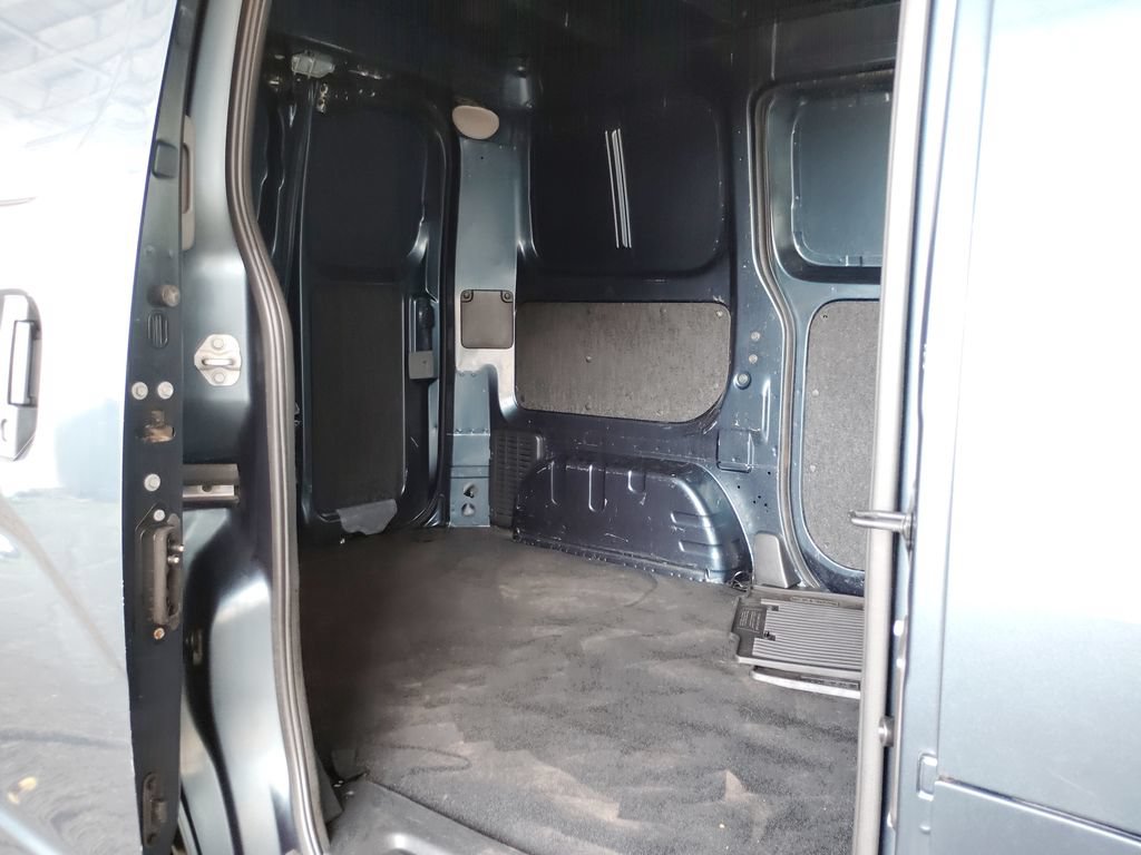 Used 2017 Nissan NV200 SV w/ Technology Package FWD image 17
