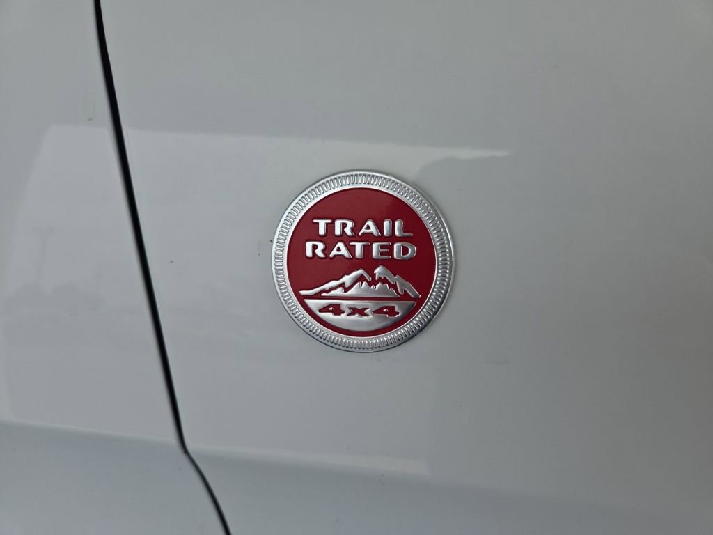 Used 2020 Jeep Grand Cherokee Trailhawk image 9