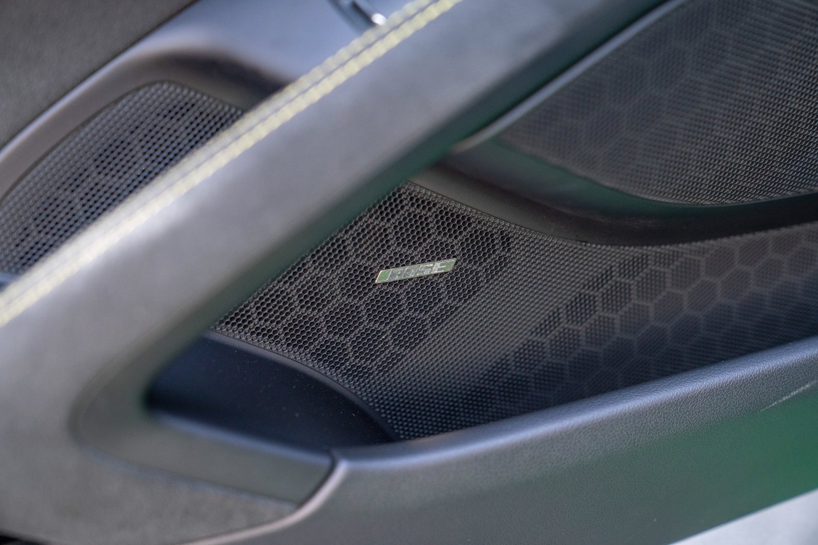 Certified 2022 Porsche 718 Cayman GT4 RWD image 11