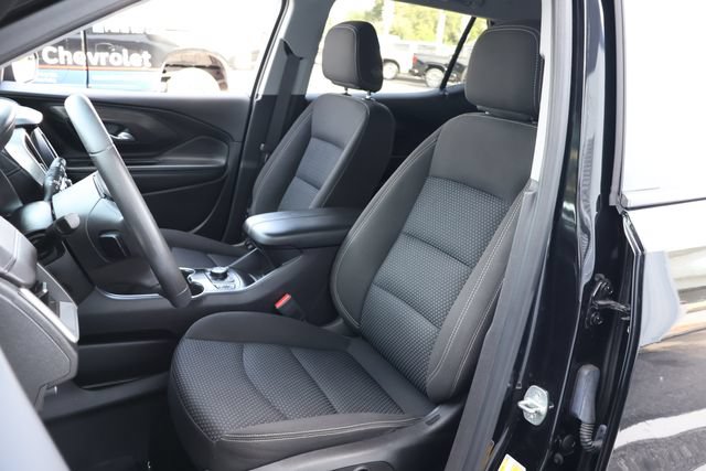Used 2022 GMC Terrain SLE w/ Driver Convenience Package FWD image 13