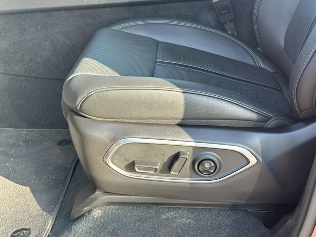 New 2025 Jeep Wagoneer L Series II w/ Convenience Group I image 13