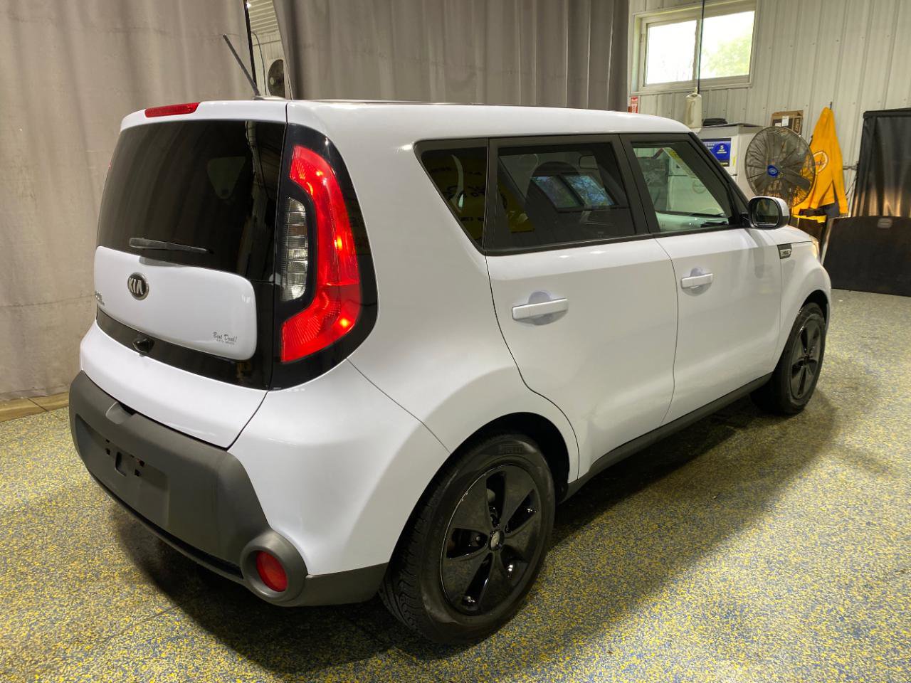 Used 2016 Kia Soul w/ Convenience Package FWD image 5