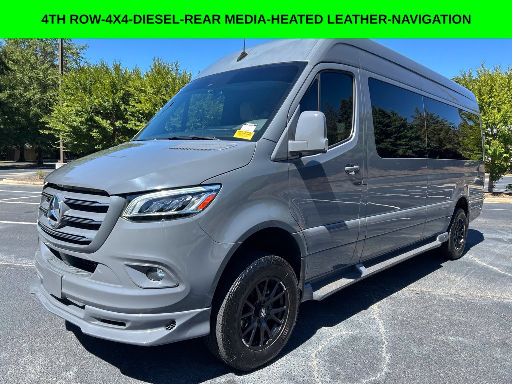 Used 2022 Mercedes-Benz Sprinter 2500 image 1