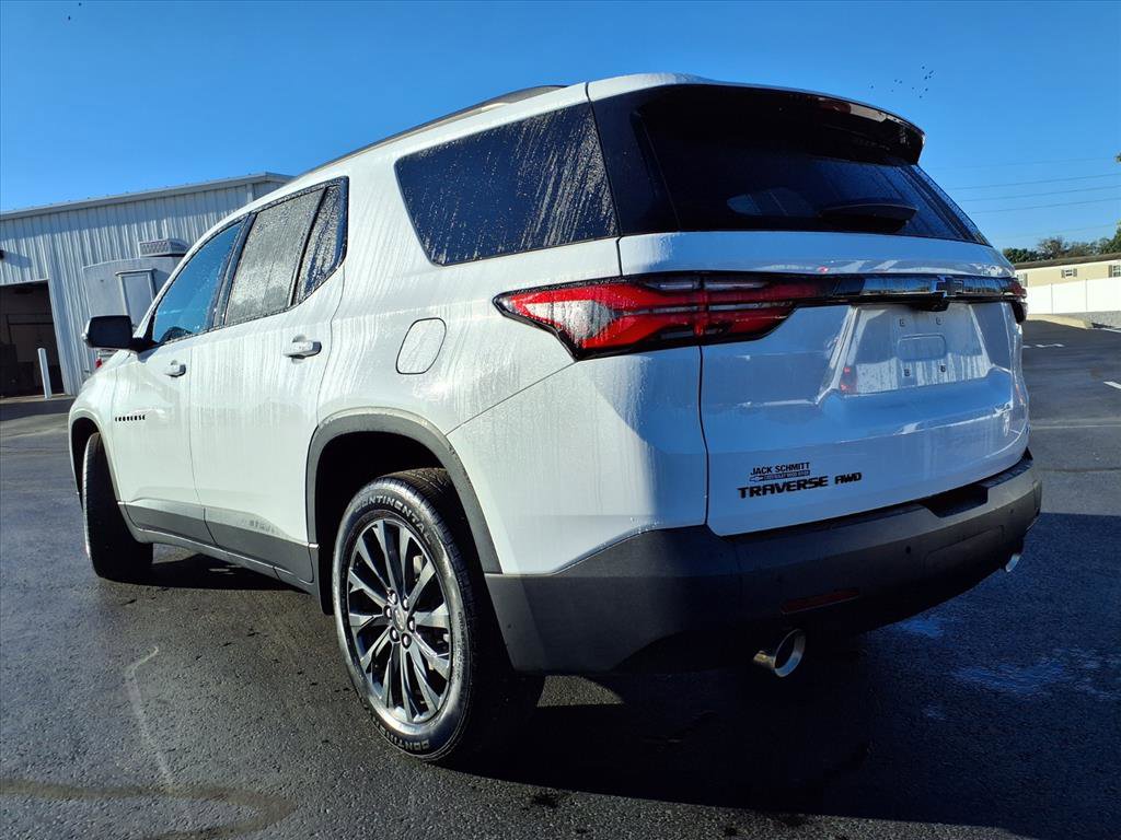 Used 2022 Chevrolet Traverse RS w/ LPO, Floor Liner Package image 39