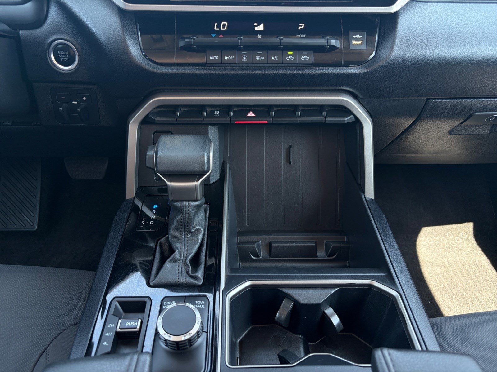 Used 2023 Toyota Tundra SR5 AWD/4WD image 18