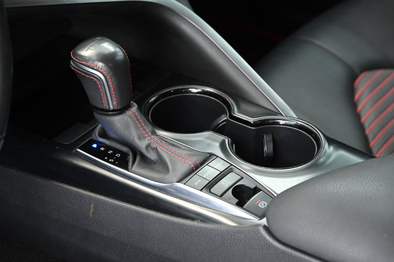 Used 2020 Toyota Camry TRD FWD image 31