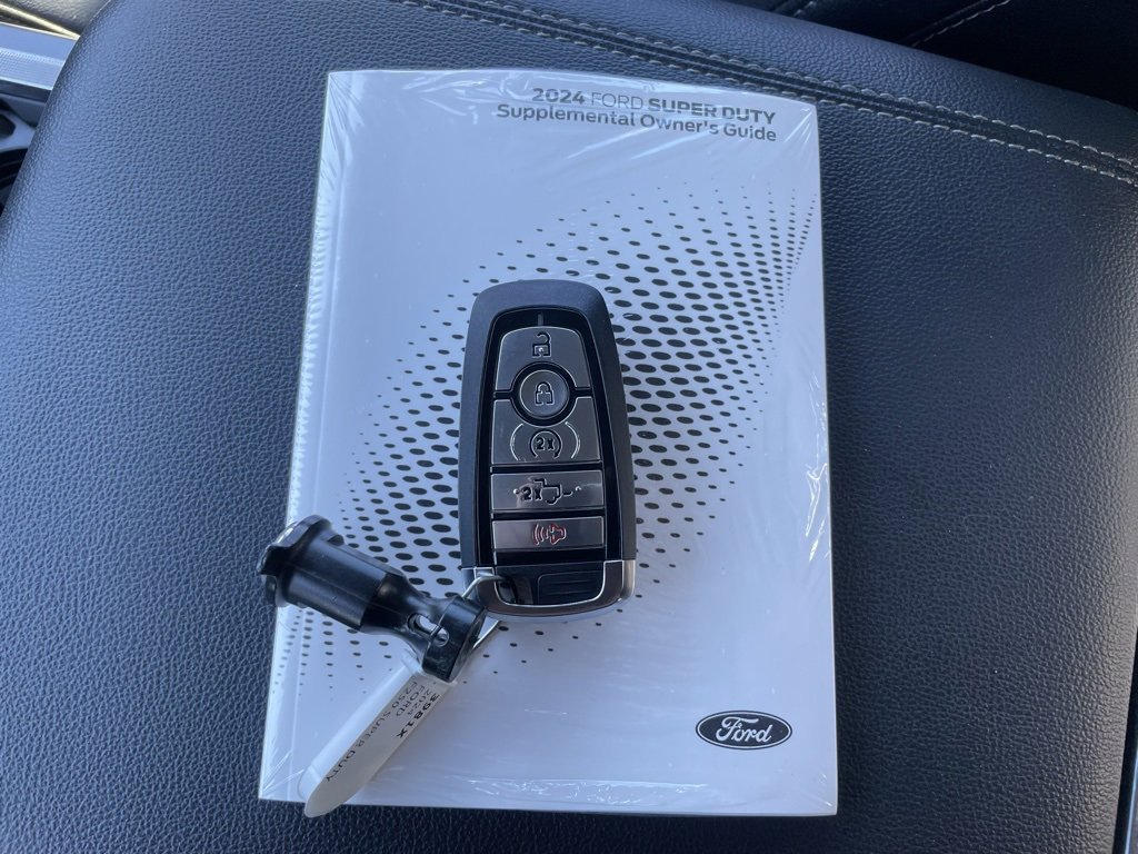 Used 2024 Ford F250 Lariat w/ Tremor Off-Road Package image 47