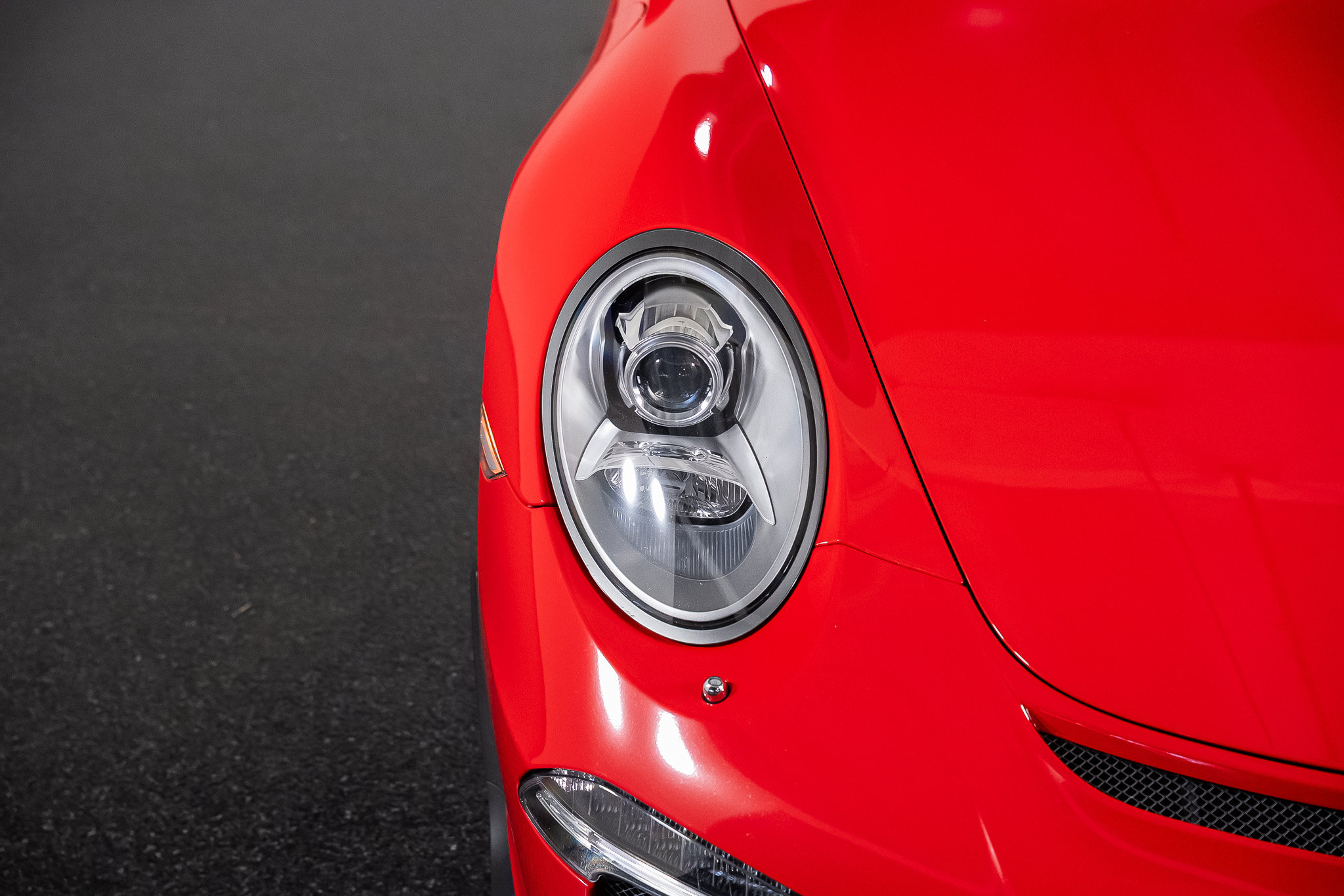 Used 2015 Porsche 911 GT3 RWD image 7