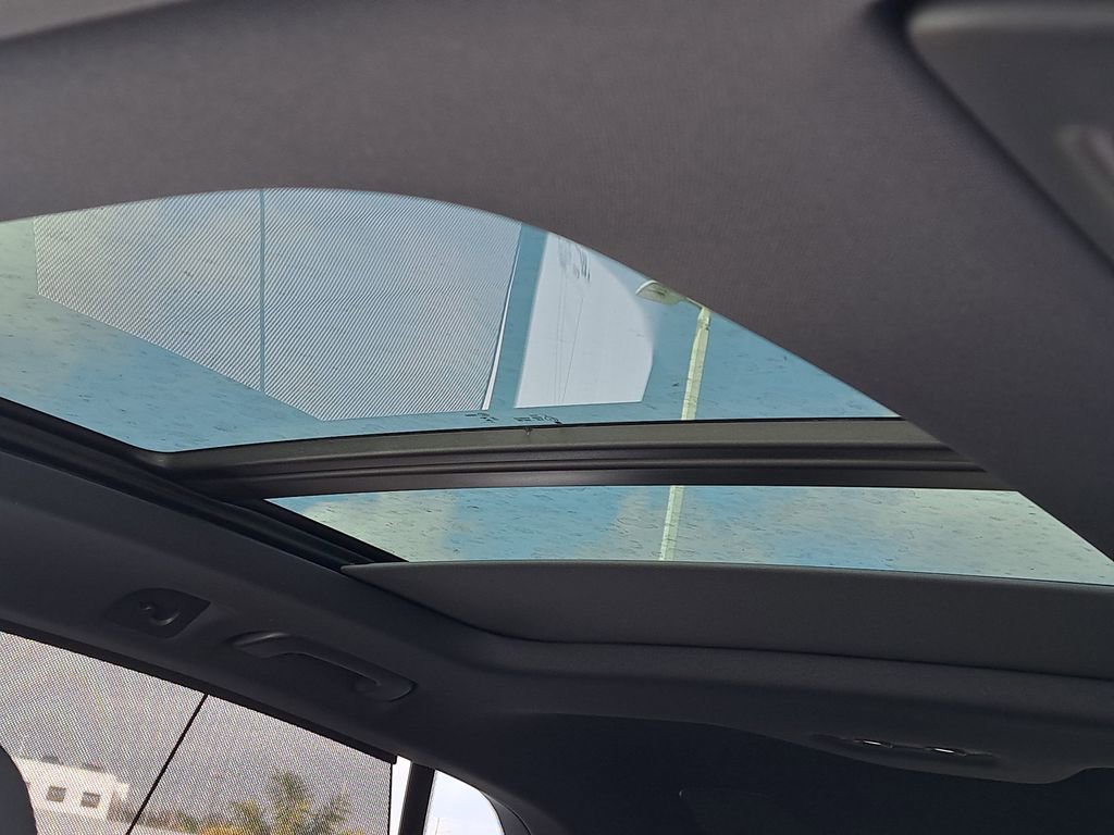 New 2026 Audi Q8 Premium Plus image 16