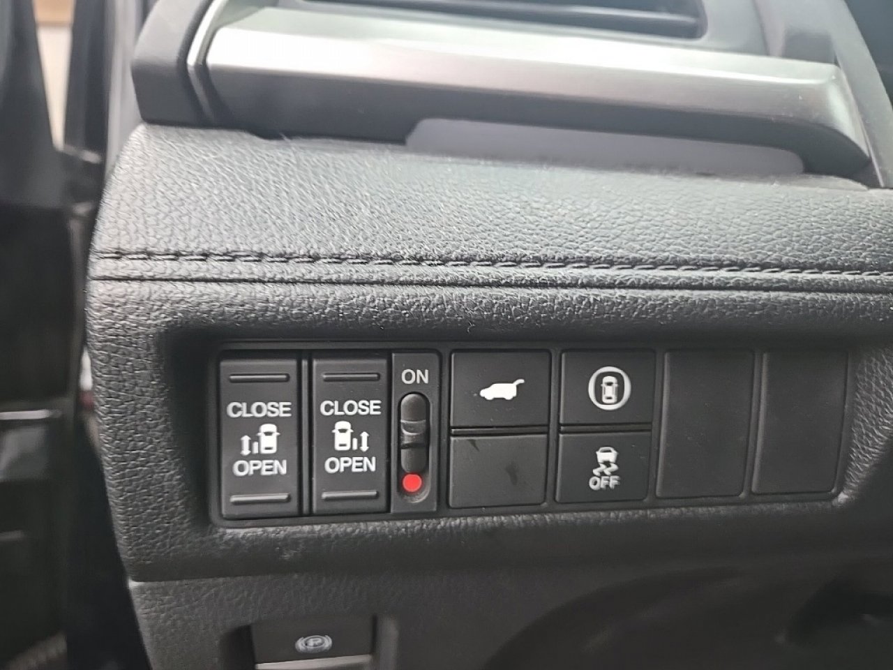 Certified 2023 Honda Odyssey Sport image 20