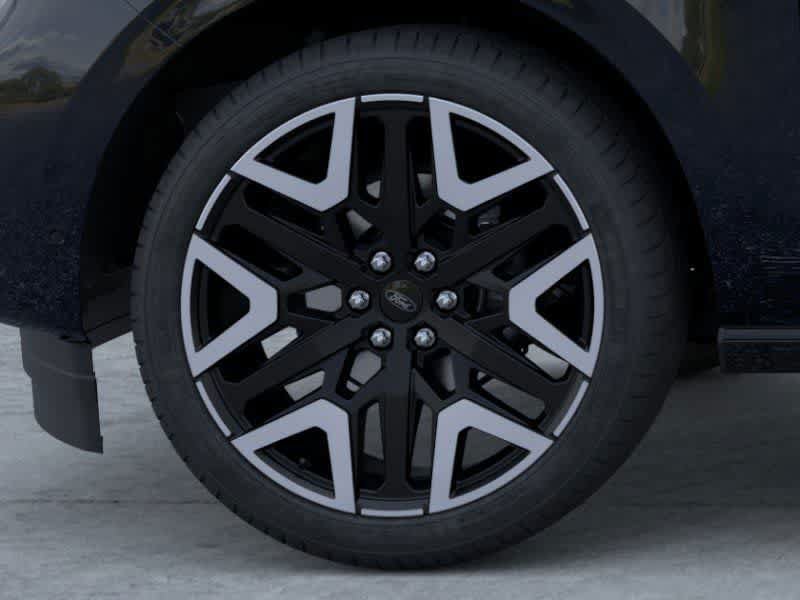 New 2025 Ford Expedition Max Platinum w/ Platinum Ultimate Package AWD/4WD image 19