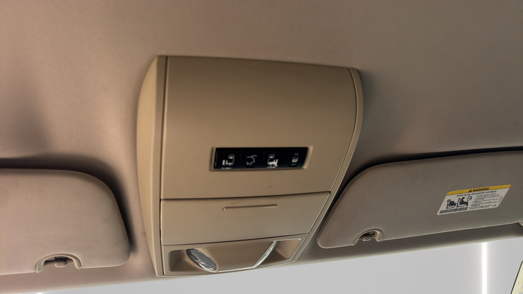 Used 2014 Dodge Grand Caravan SXT FWD image 33