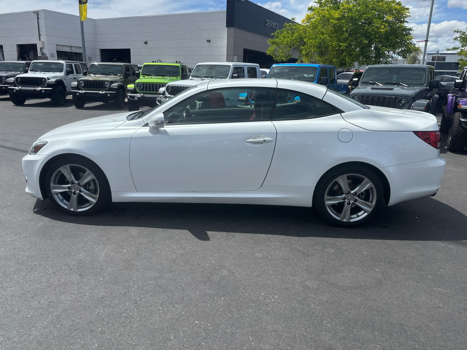 Used 2015 Lexus IS 250C w/ Navigation System Package image 8