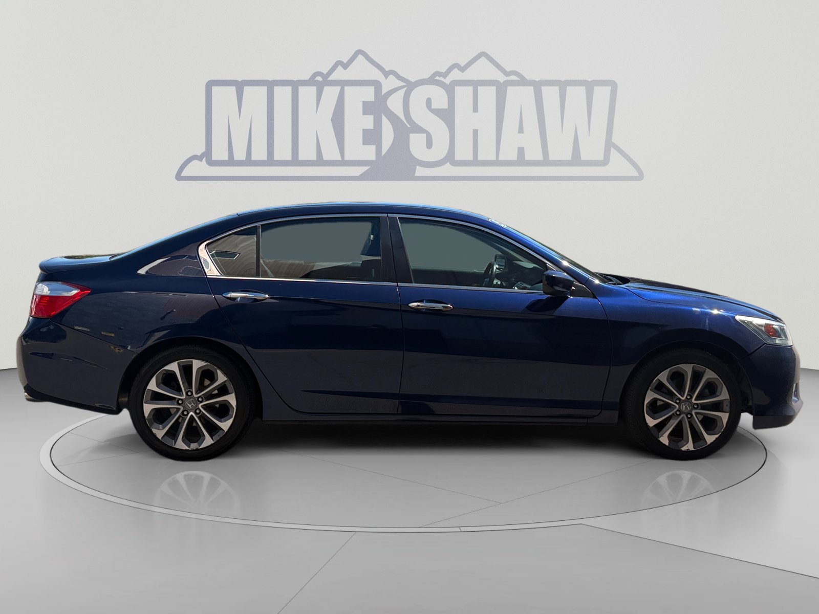 Used 2015 Honda Accord Sport image 6
