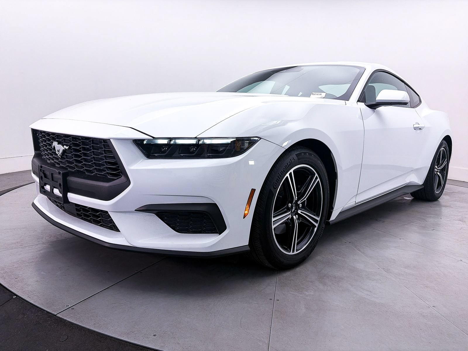 Used 2025 Ford Mustang Premium RWD image 11