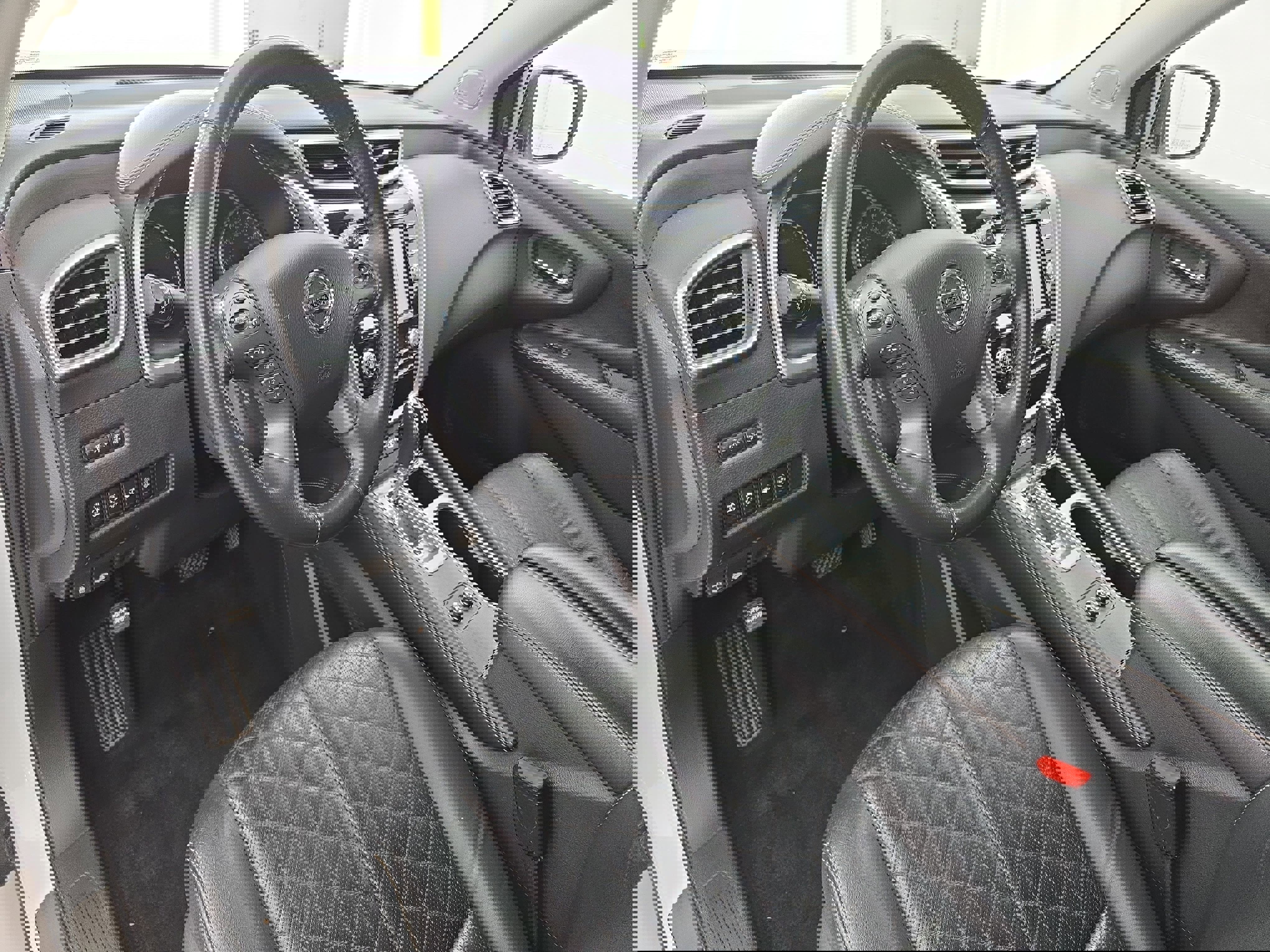 Used 2022 Nissan Murano Platinum w/ Cargo Package image 16