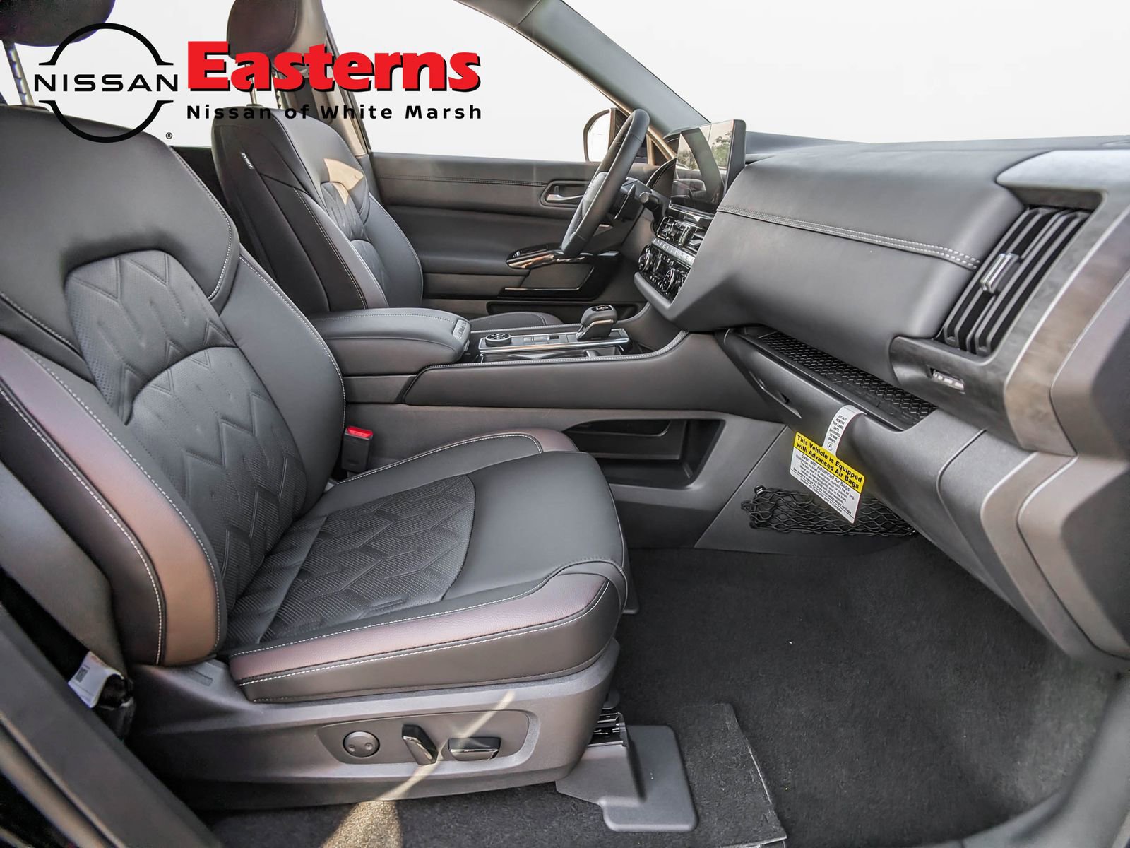 New 2026 Nissan Pathfinder Platinum w/ Cargo Package AWD/4WD image 26