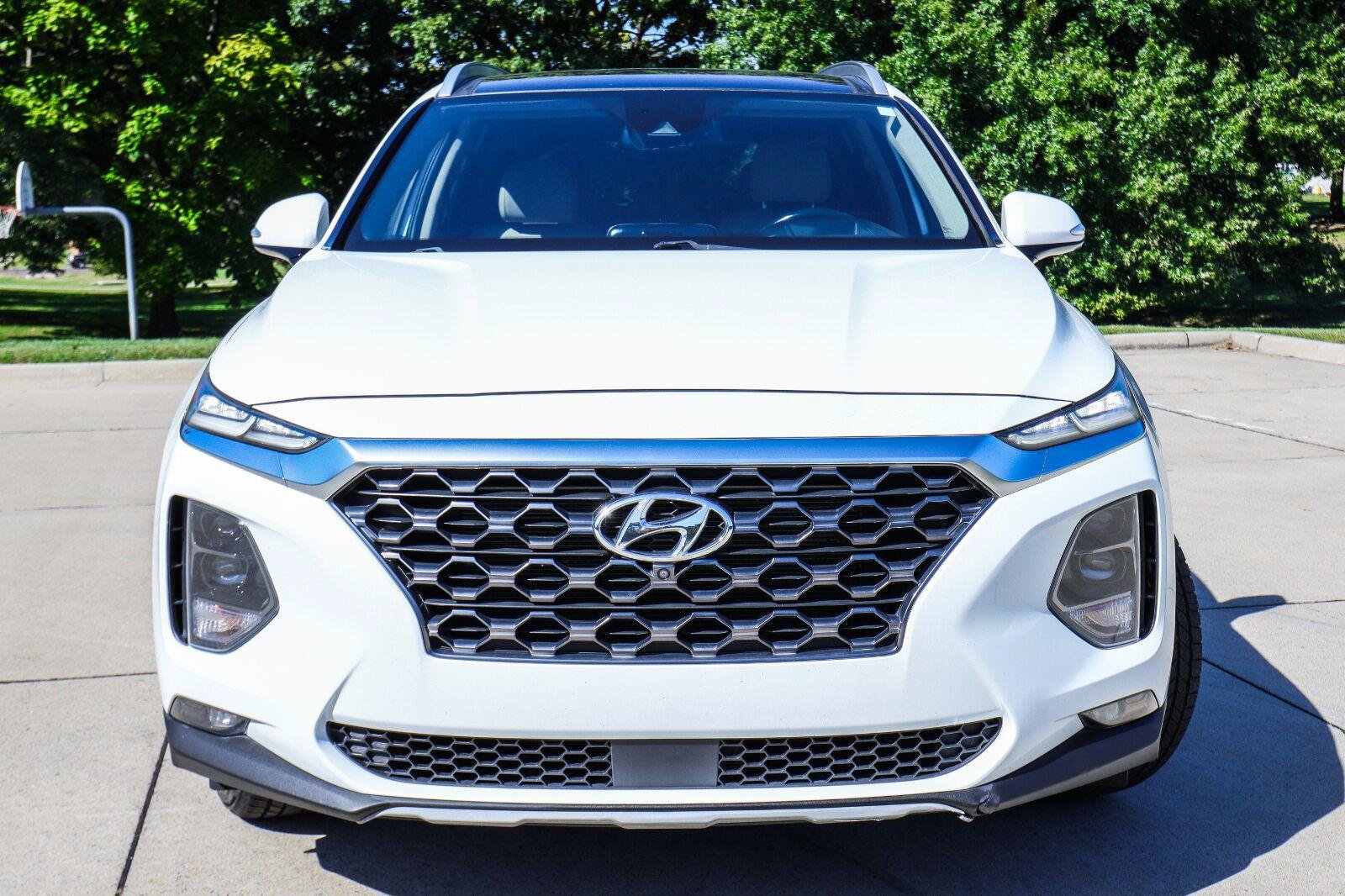 Used 2019 Hyundai Santa Fe AWD image 19