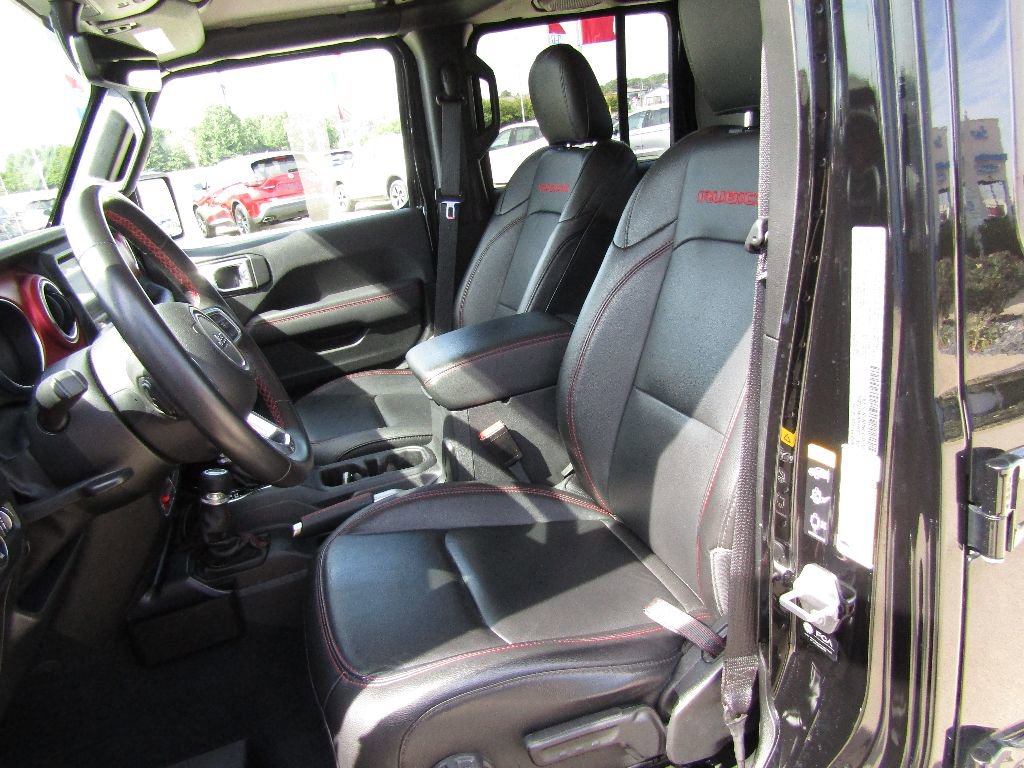 Used 2022 Jeep Gladiator Rubicon w/ Trailer Tow Package image 10