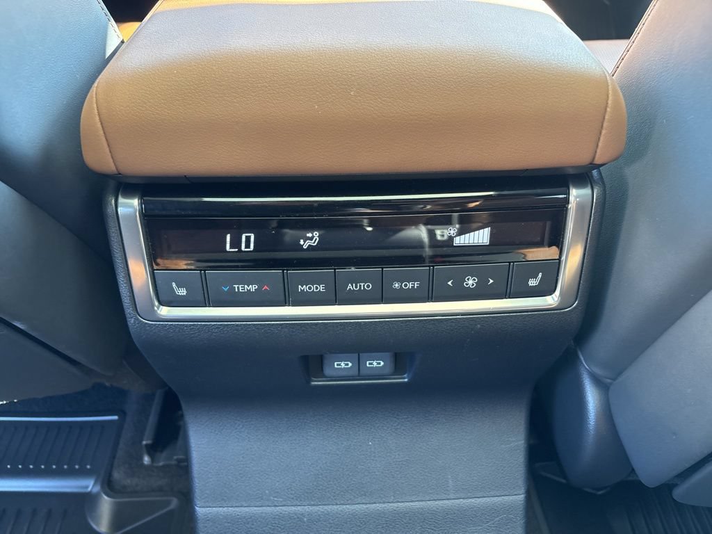Certified 2024 Lexus GX 550 w/ Accessory Package (2T) AWD/4WD image 22
