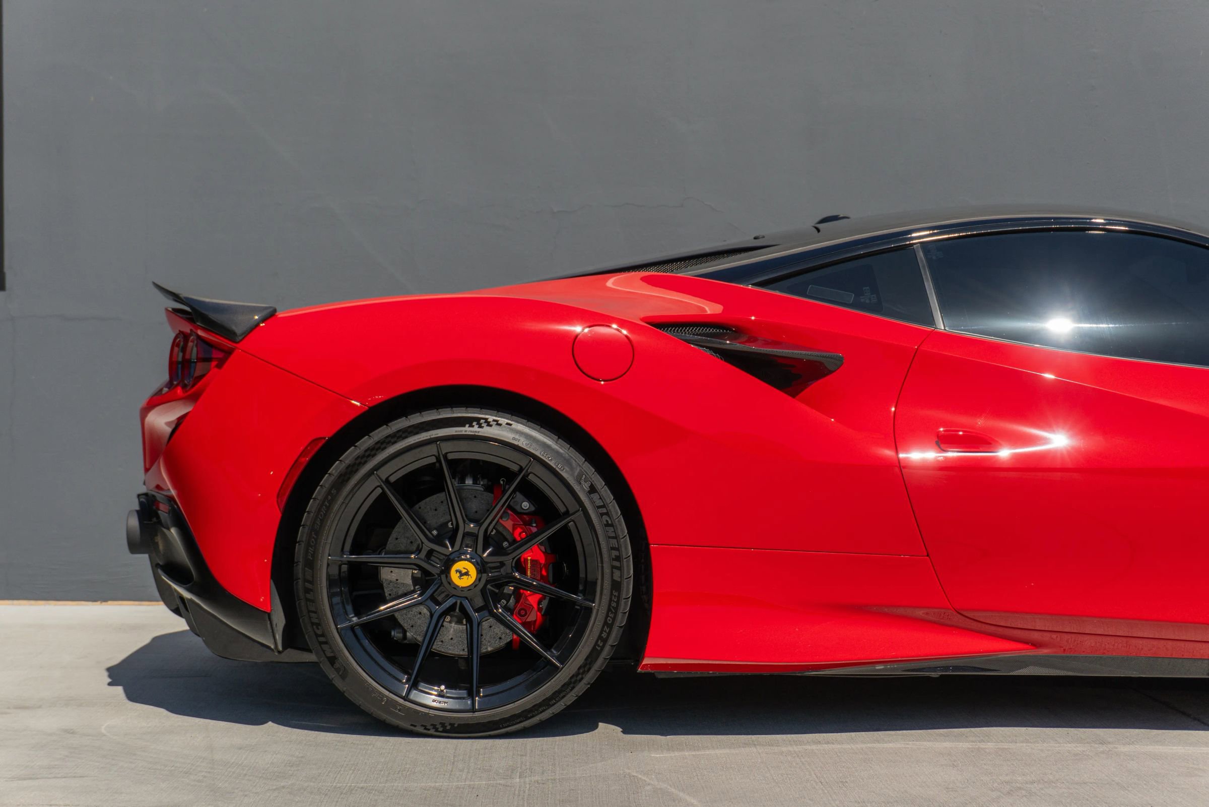 Used 2020 Ferrari F8 Tributo image 34
