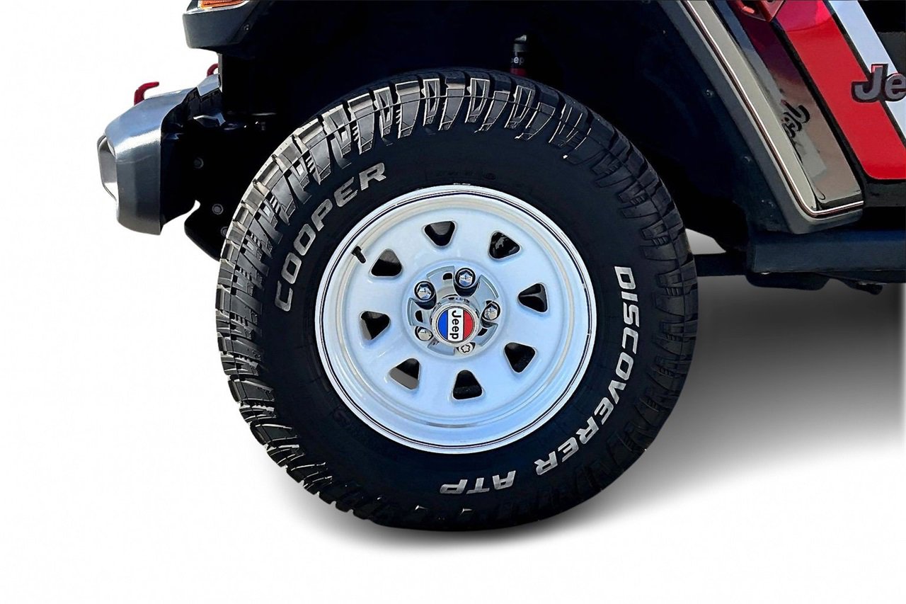 Used 2020 Jeep Gladiator Rubicon image 31