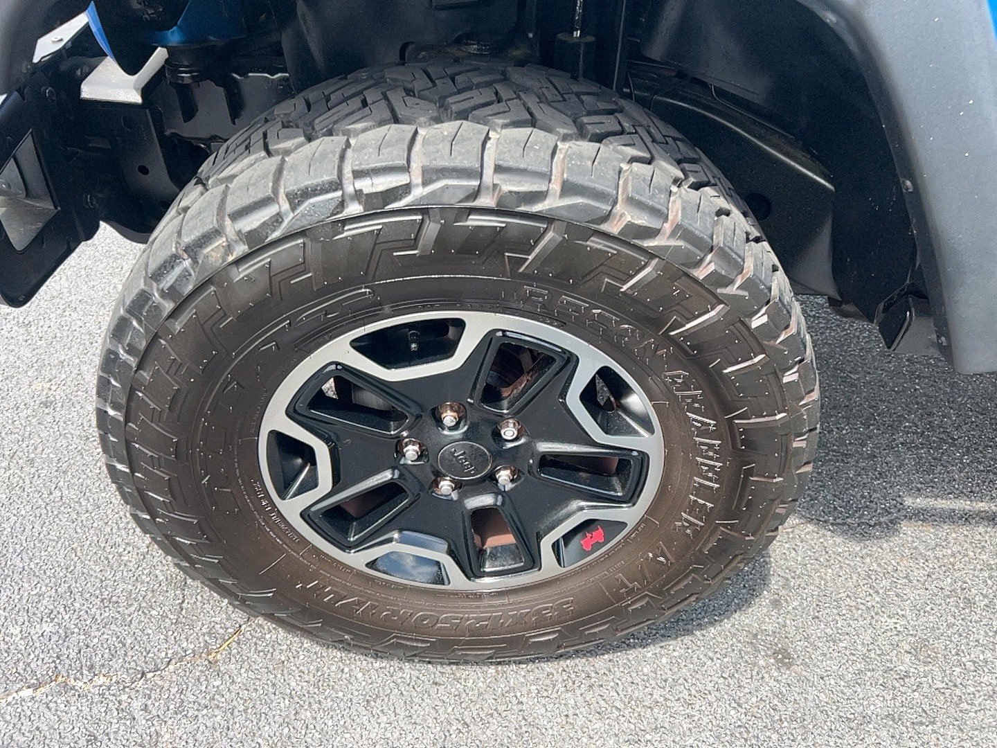 Used 2016 Jeep Wrangler Rubicon AWD/4WD image 9