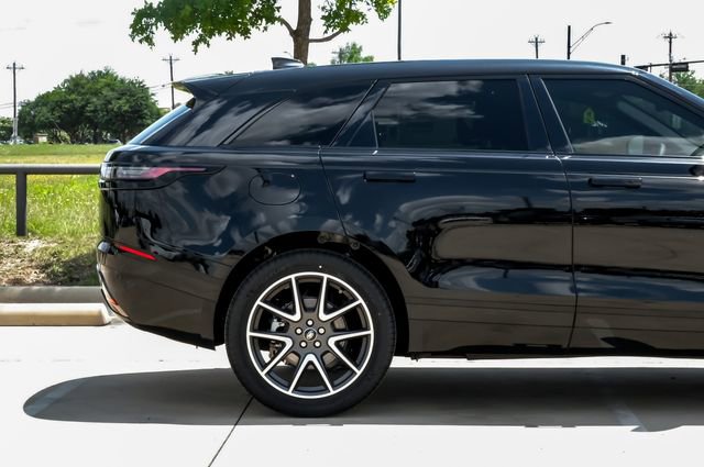 Used 2025 Land Rover Range Rover Velar Dynamic SE AWD/4WD image 8