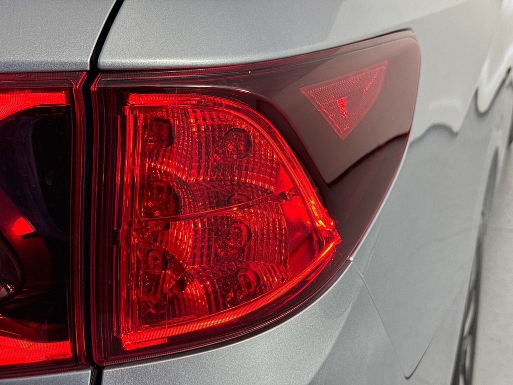 Certified 2026 Honda Odyssey EX-L image 36