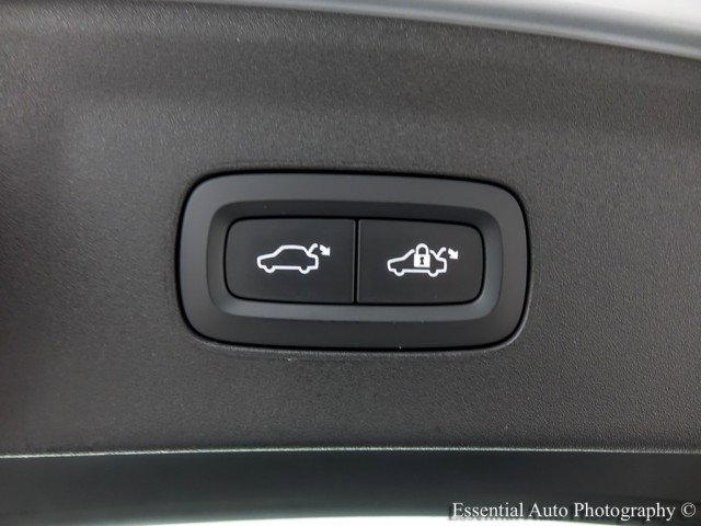 Used 2022 Polestar Polestar 2 long range w/ Performance Package image 26