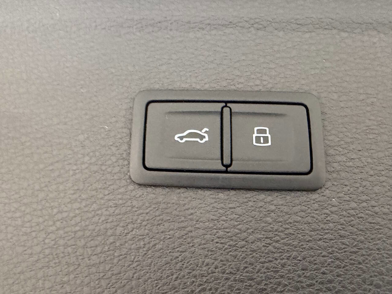 Used 2018 Audi Q5 2.0T Premium Plus image 29