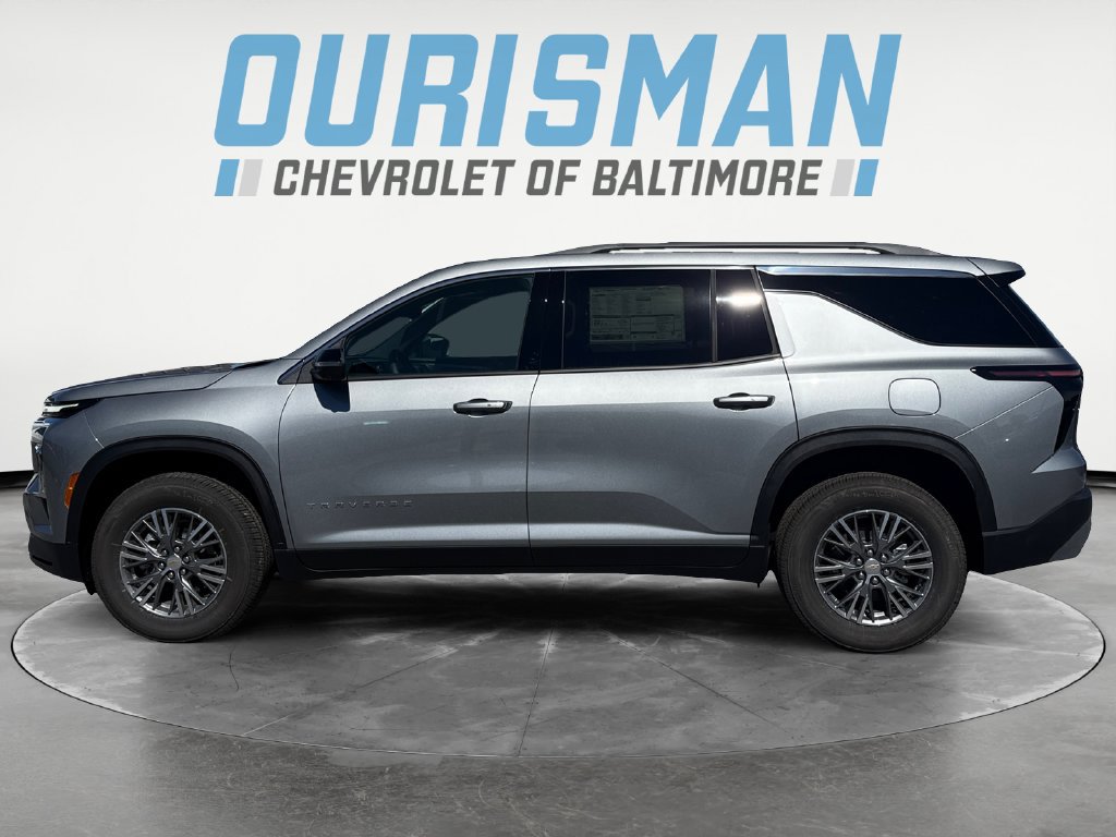 New 2027 Chevrolet Traverse LT w/ Driver Confidence Package FWD image 3