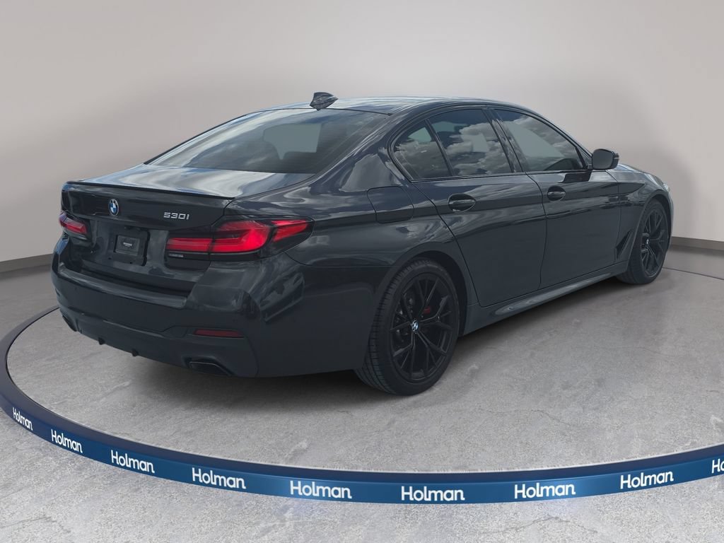 Used 2023 BMW 530i w/ M Sport Package RWD image 5