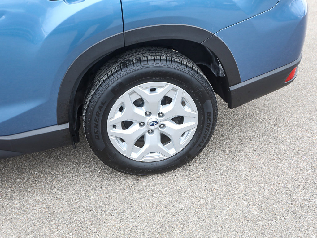 Used 2021 Subaru Forester Base image 3