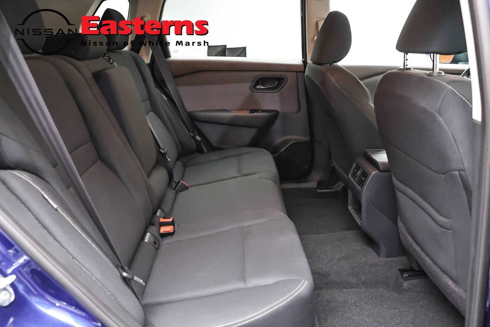 Used 2023 Nissan Rogue S AWD/4WD image 23