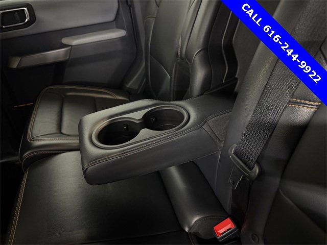Used 2022 Ford Bronco Badlands image 19
