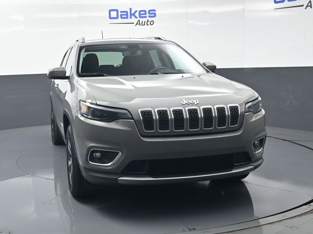 Used 2020 Jeep Cherokee Limited image 3