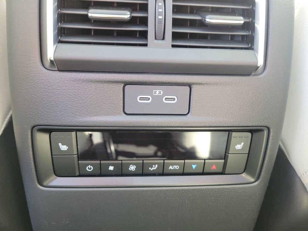 New 2026 MAZDA CX-90 Plug-In Hybrid w/ Premium Plus image 16