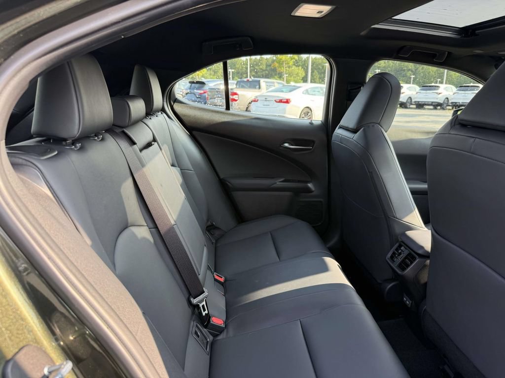 Used 2025 Lexus UX 300h AWD w/ Accessory Package (Z1) image 17