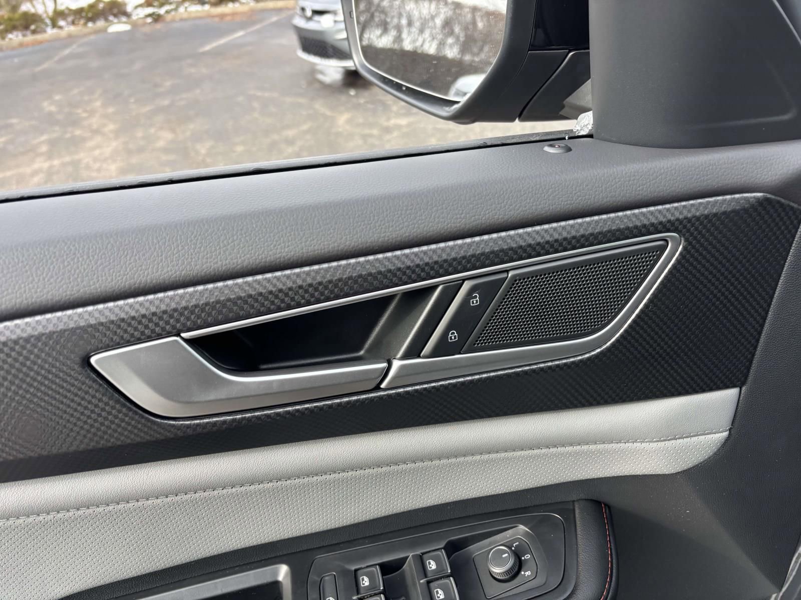 New 2026 Volkswagen Atlas Peak Edition AWD/4WD image 12