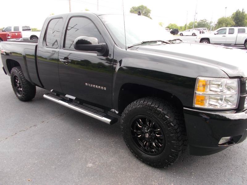 Used 2012 Chevrolet Silverado 1500 LTZ w/ LTZ Plus Package AWD/4WD image 11
