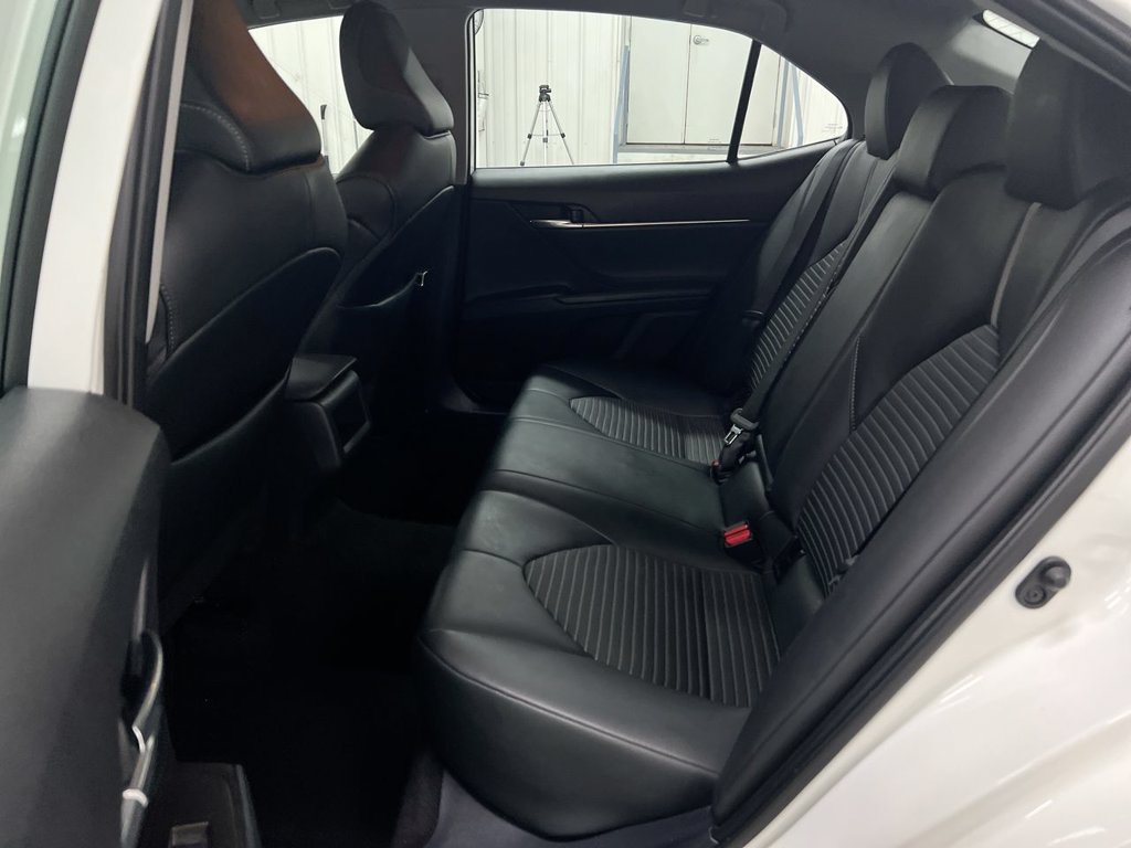 Used 2024 Toyota Camry SE FWD image 22
