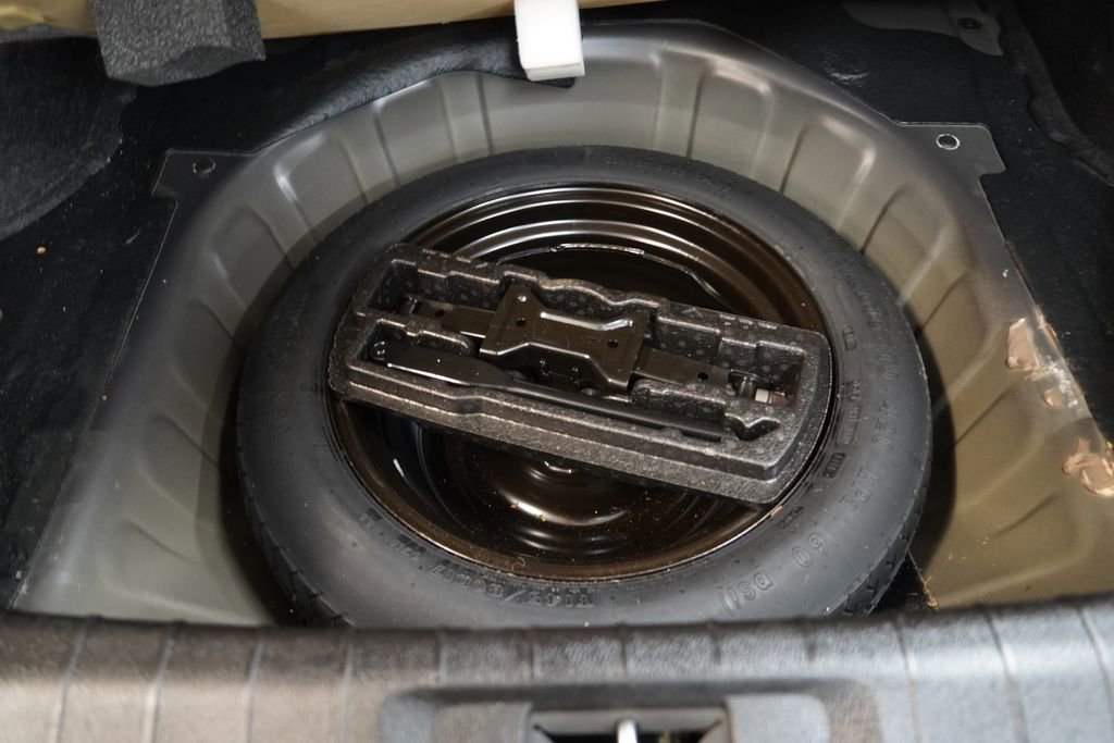 Used 2020 Nissan Maxima 3.5 SV w/ Floor Mat Group image 10