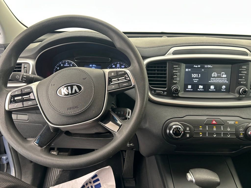 Used 2020 Kia Sorento LX image 30