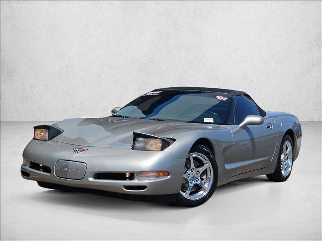 Used 2001 Chevrolet Corvette Convertible w/ Preferred Equipment Group2 RWD video 4