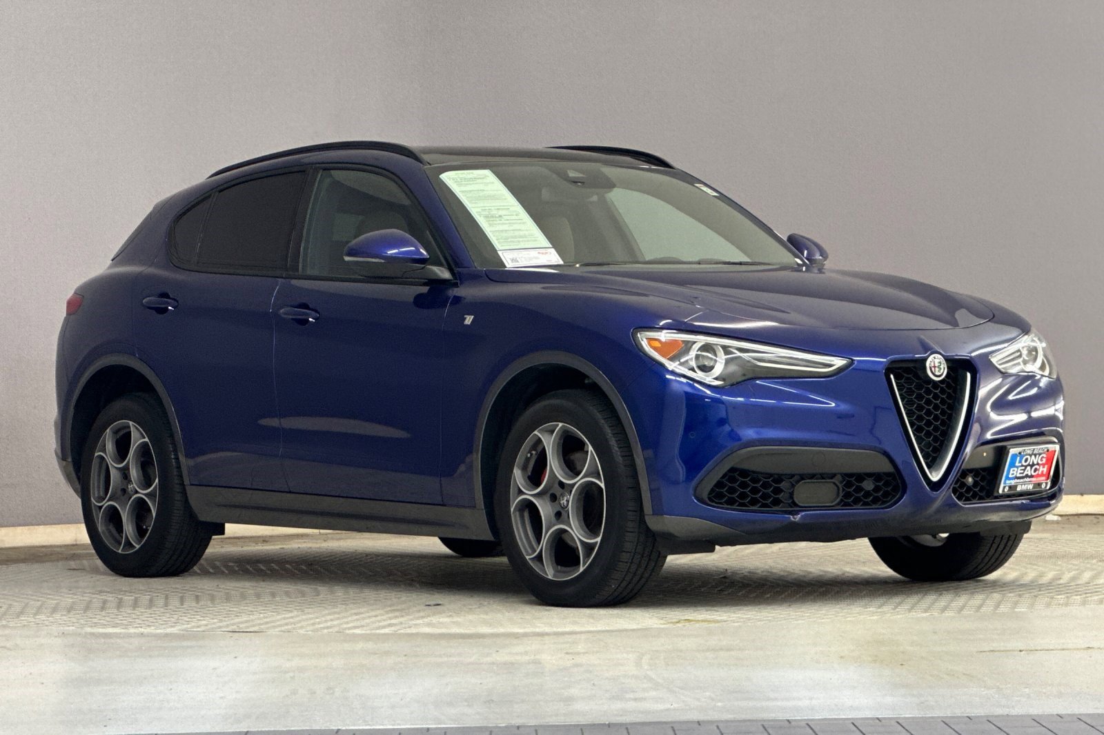 Used 2022 Alfa Romeo Stelvio Ti image 6