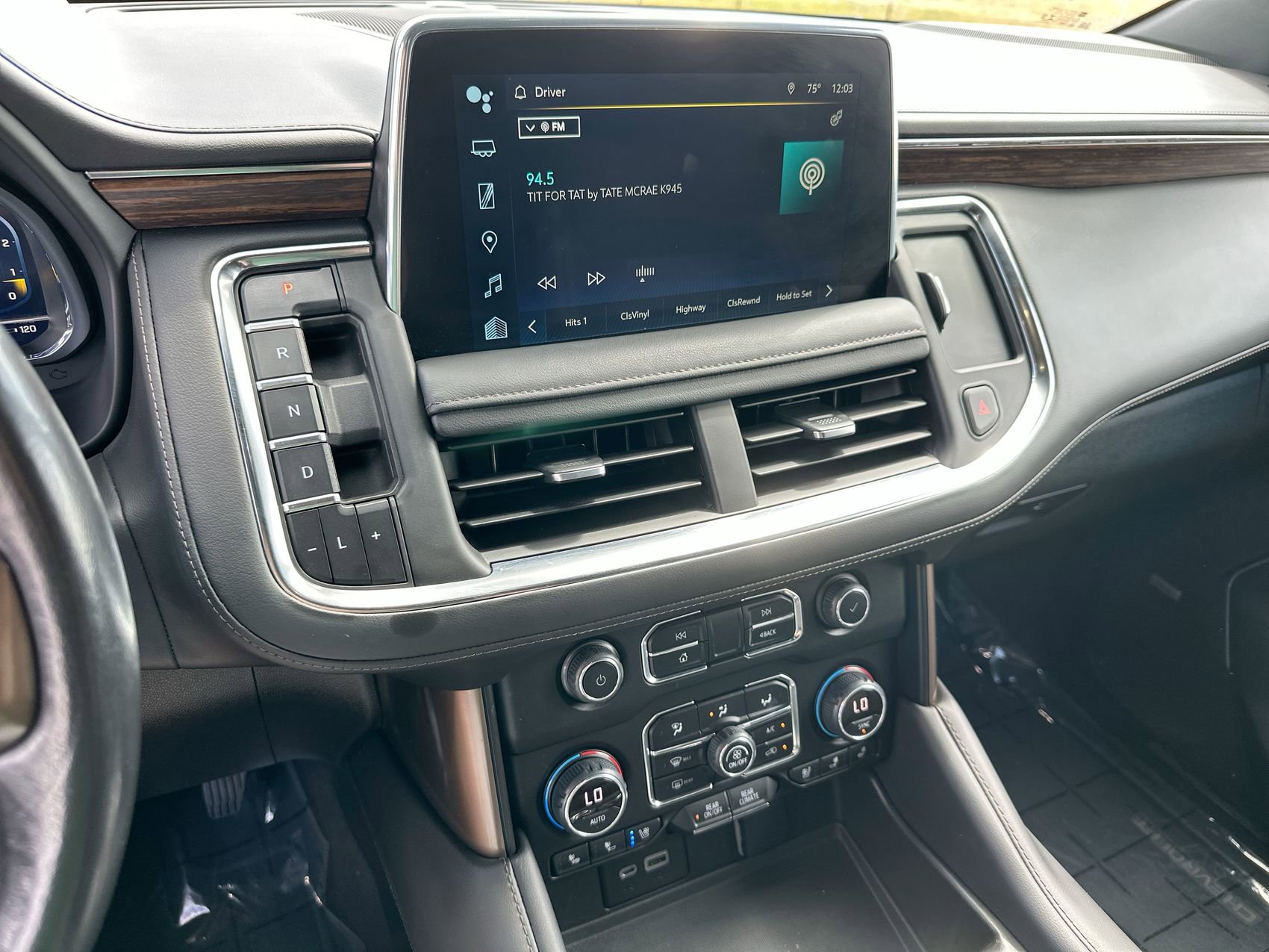 Used 2023 Chevrolet Tahoe High Country image 16