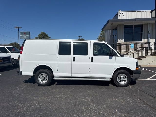 Used 2024 Chevrolet Express 2500 w/ Driver Convenience Package image 2
